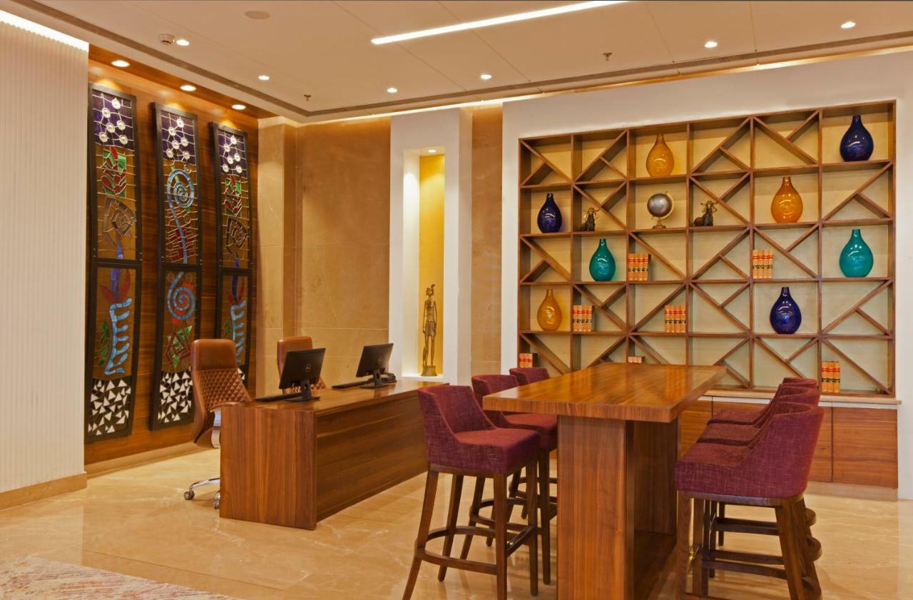 Country Inn Premier Amritsar, 10 Min From Golden Temple Екстер'єр фото