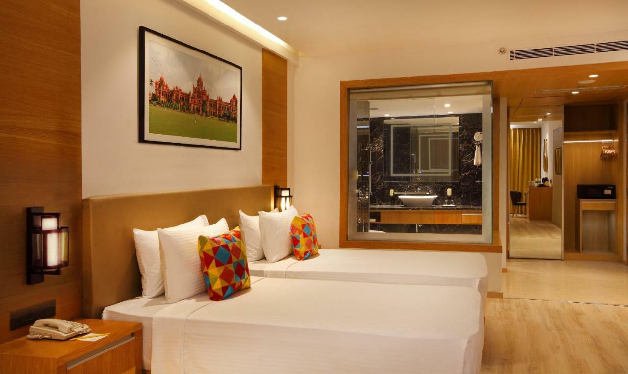 Country Inn Premier Amritsar, 10 Min From Golden Temple Екстер'єр фото